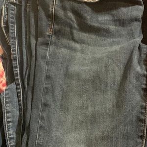 American Eagle kick boot 12short jeans